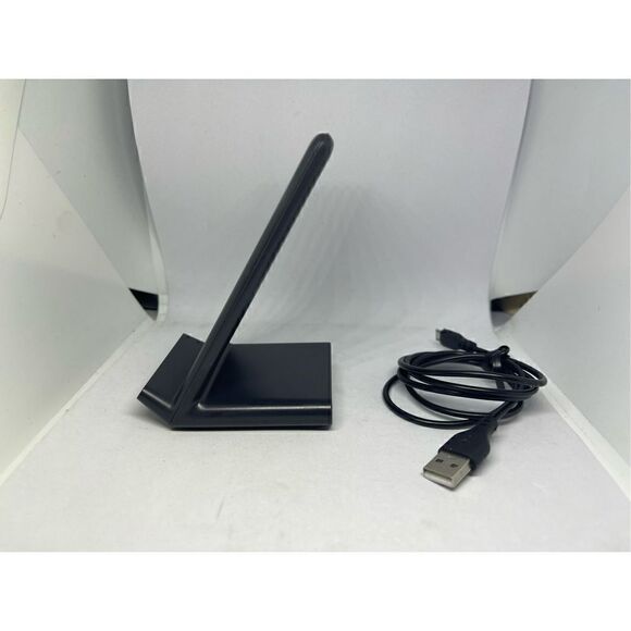 Anker Wireless Charger with Power Adapter, PowerWave Stand A2524 with cord - Picture 2 of 5